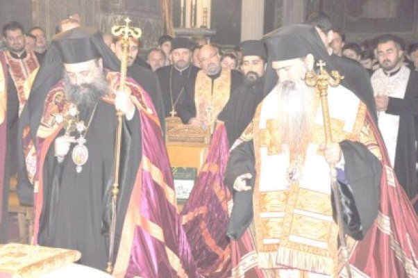 Mitropolitul care a adus în România capul Sfântului Andrei, în vizită la Arhiepiscopia Tomisului